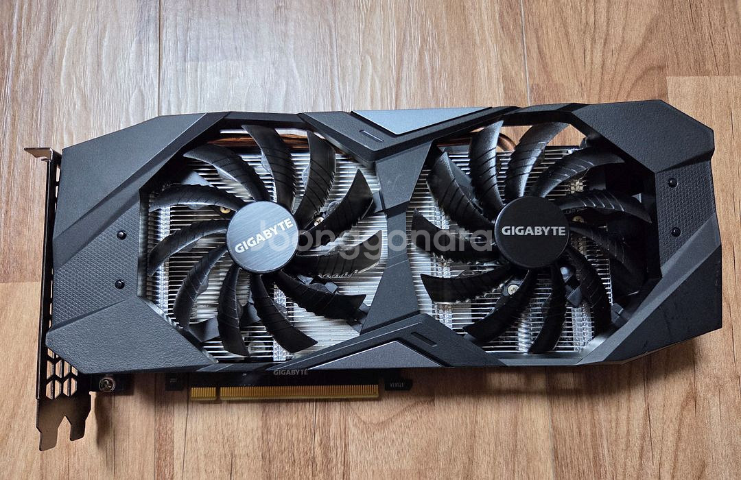 기가바이트 RTX 2060 SUPER 그래픽카드 팝니다--0