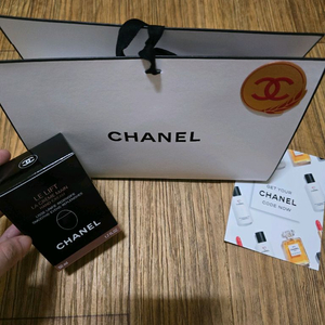 (새상품) 샤넬 르 리프트 라 크렘 망 핸드크림