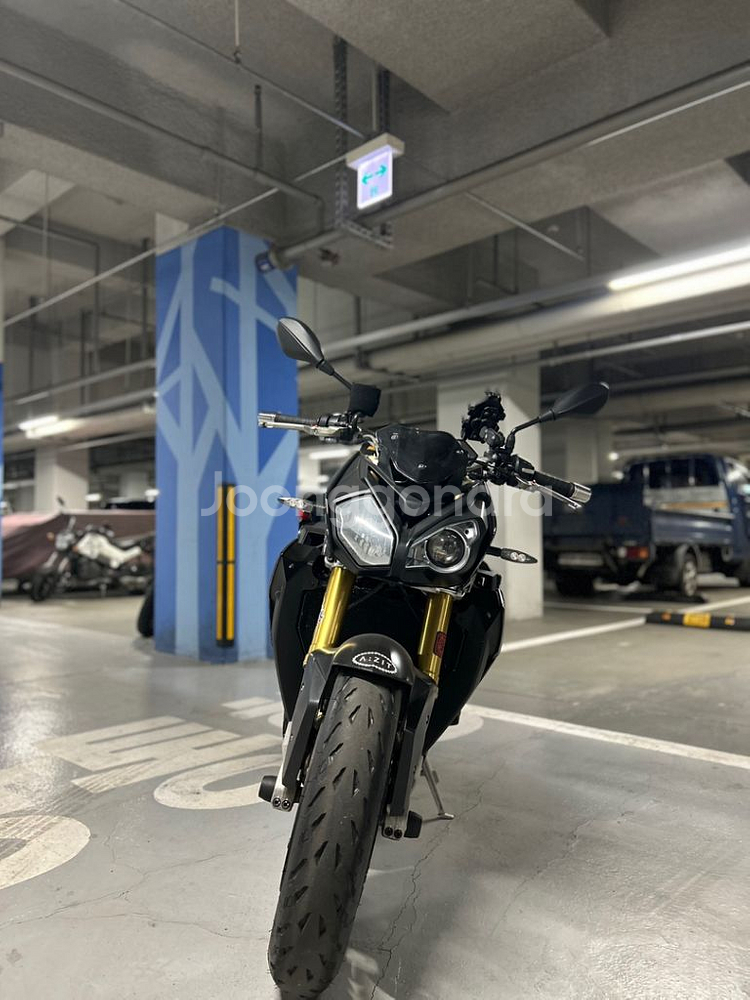BMW S1000R (2015--1
