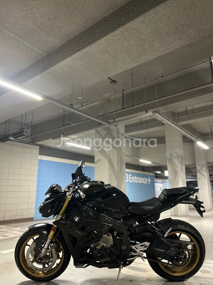 BMW S1000R (2015--3