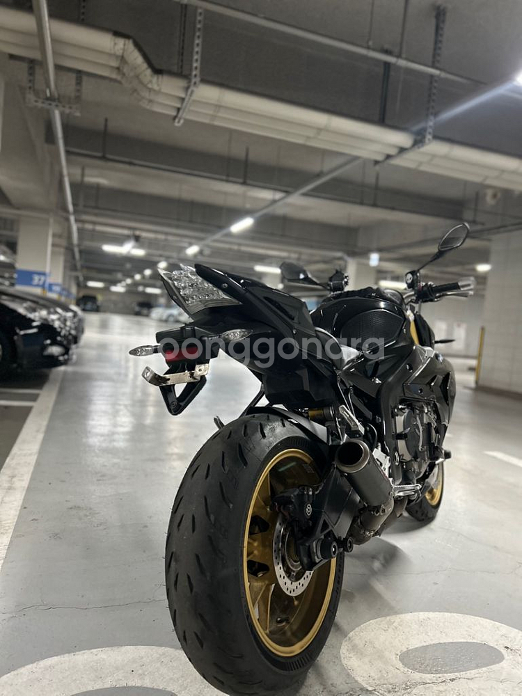 BMW S1000R (2015--7