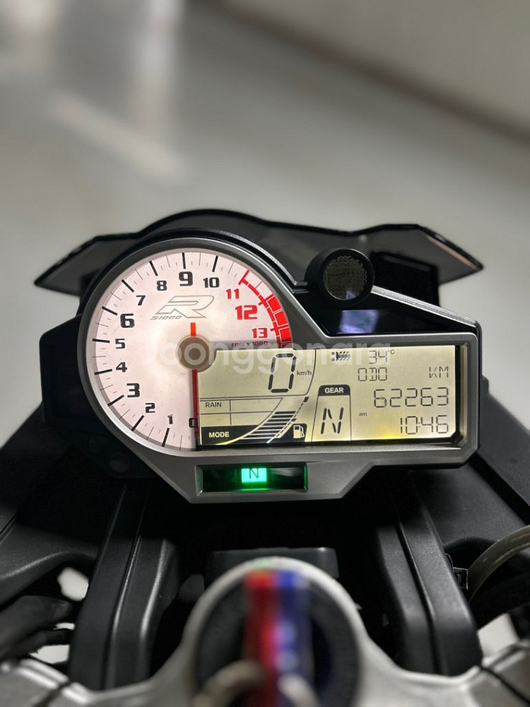 BMW S1000R (2015--8