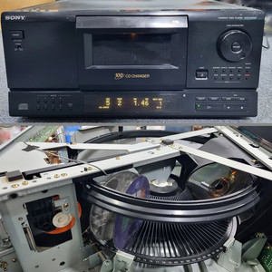 SONY(소니) CX-100F 100CD 체인저