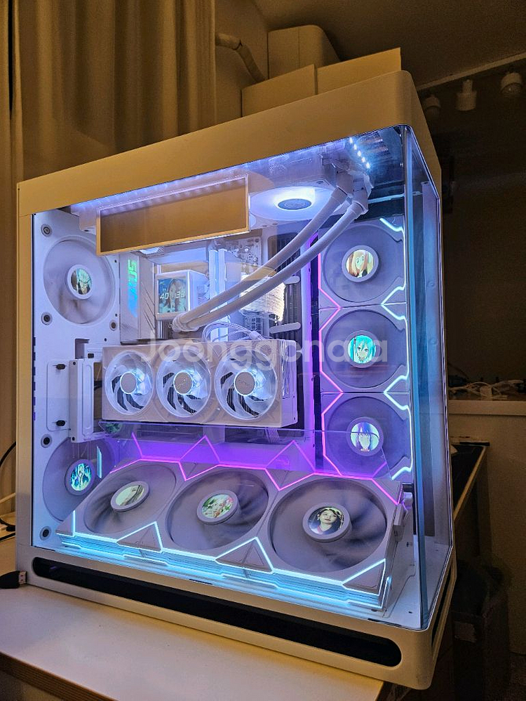 9800x3d rtx5080 리안리 havn 화이트--1