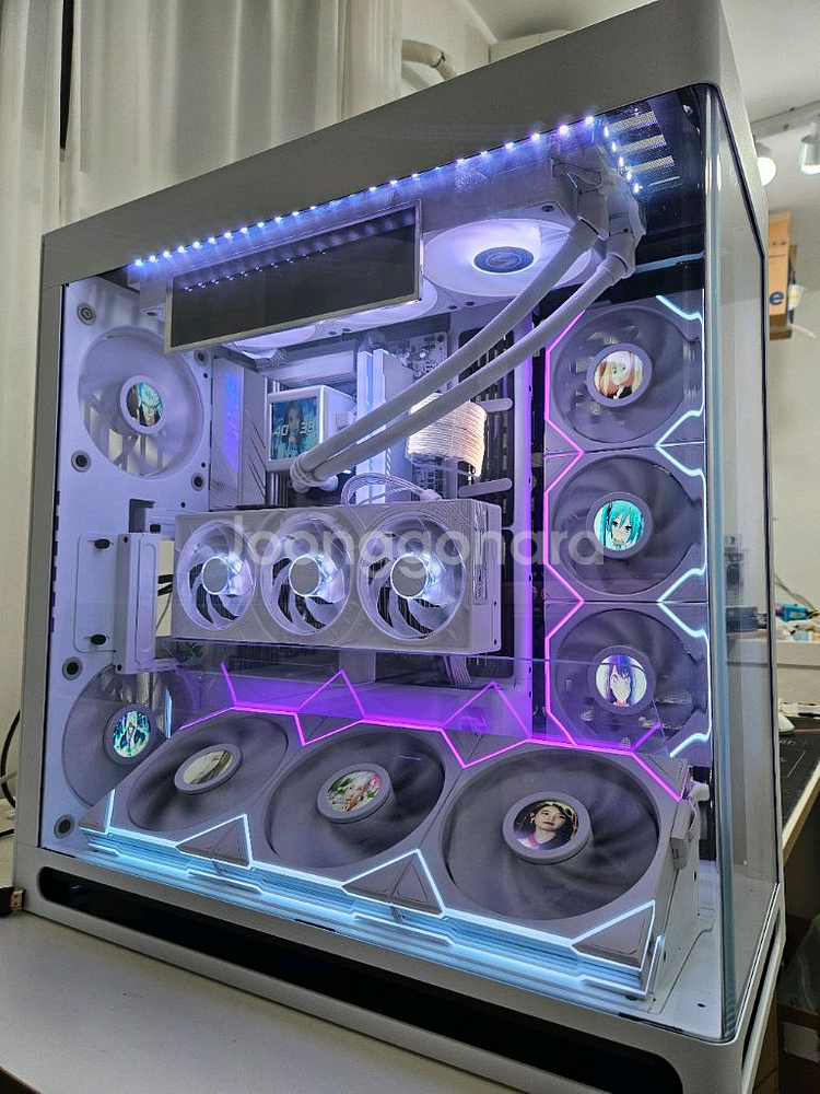 9800x3d rtx5080 리안리 havn 화이트--0