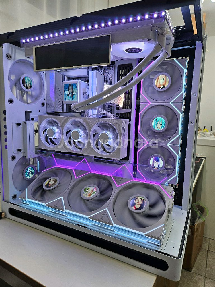 9800x3d rtx5080 리안리 havn 화이트--3