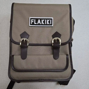 플라키키책가방