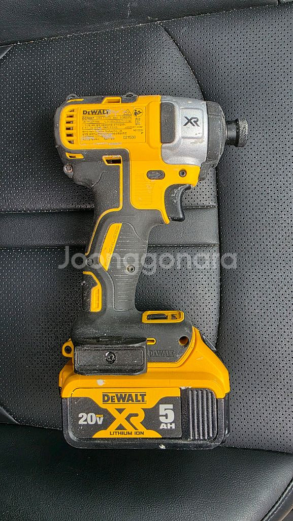 디월트 20V 임팩 DCF887--1