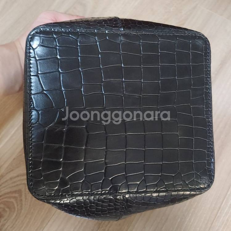 악어무늬 가죽 미니 토트백--4