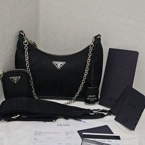 [새상품급] 프라다 리나일론 테수토 은장 체인 호보백