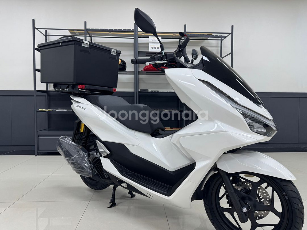 혼다 PCX 125 25년식(배달 세팅 有)--2