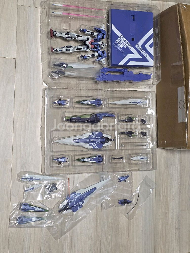 중천모형 더블오 세븐소드 디자이너스 블루 팝니다.--1