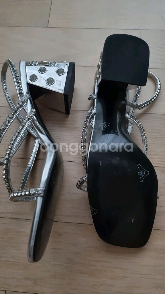 큐빅 샌달ㅡ새거250--2