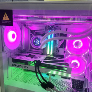 신품급 7800x3d 5070 32g 본체