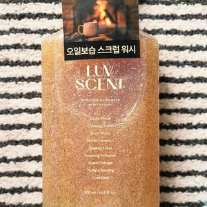 럽센트 스크럽워시 코지파이어시더우드향(올리브영 미개봉)