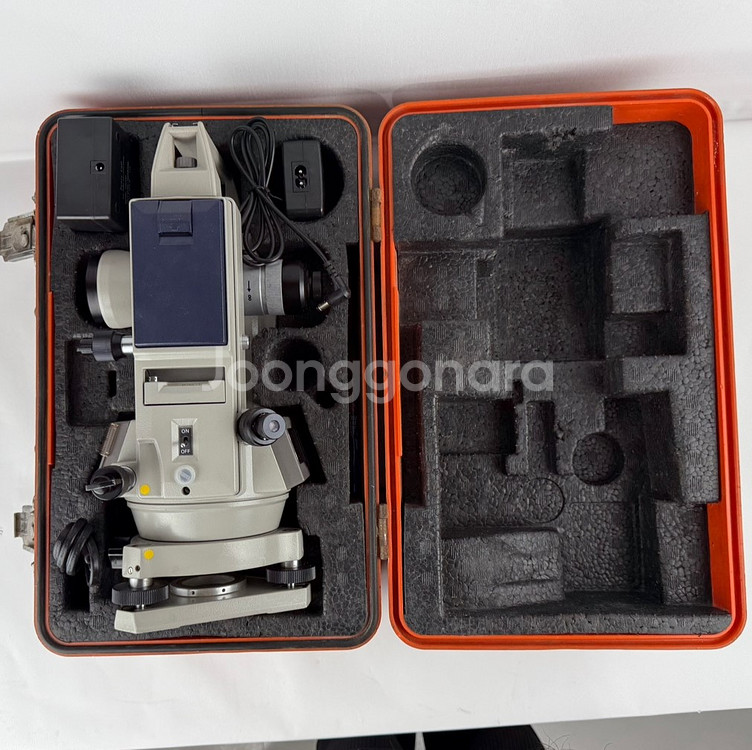중고 소키아 데오도라이트 DT5 (sn:3290)--1