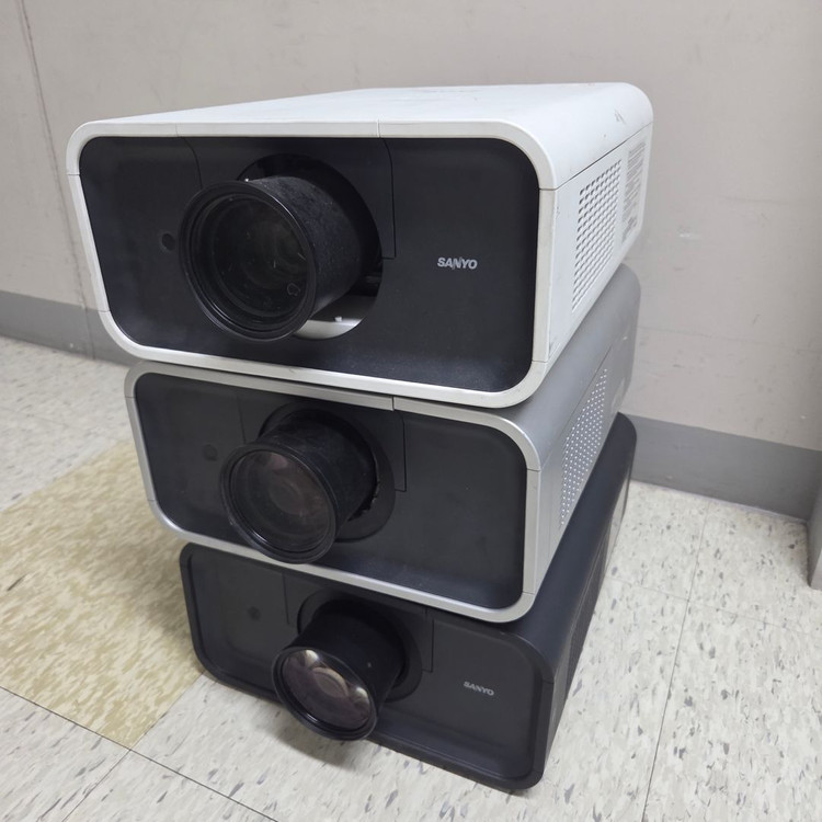 (신품성능) 산요 7000안시급 빔프로젝터--1