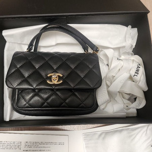 샤넬 데이트립 탑핸들미니플랩백