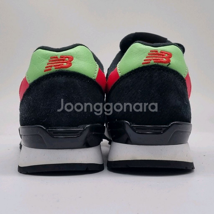 뉴발란스996 여성운동화235--3