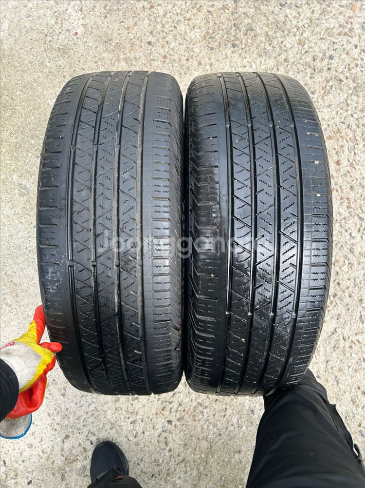 235/60R18 중고타이어 판매합니다--0