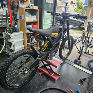 79BIKE 팔콘프로 10KW 전기바이크 써론 업그레이
