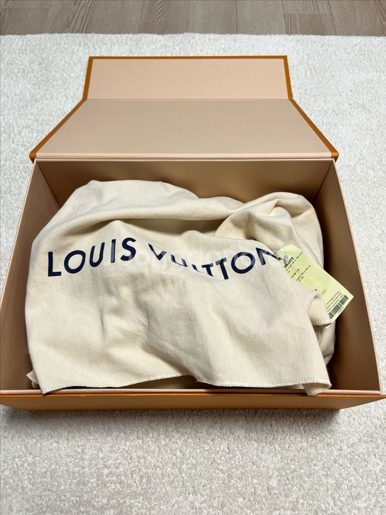 루이비통 클루니BB--7