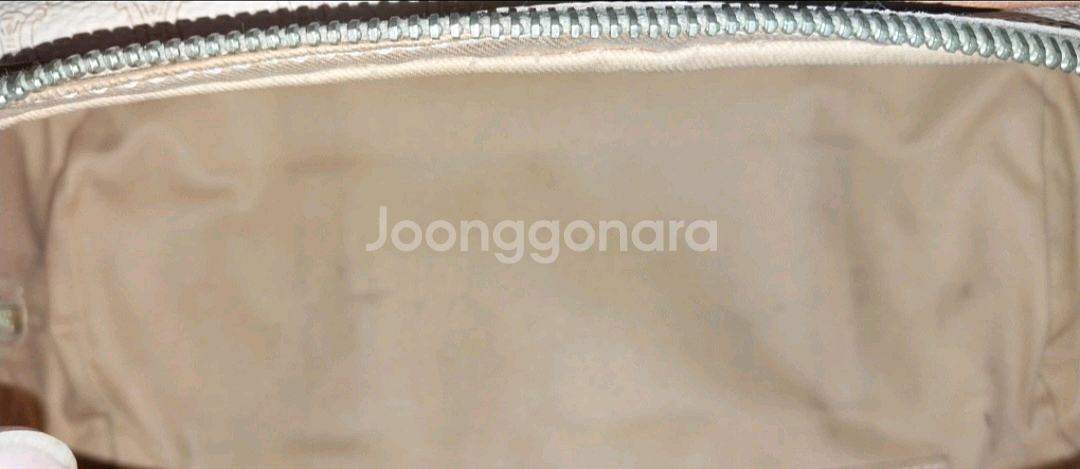 (중고)셀린느 블루종 토트백 팝니다.--7