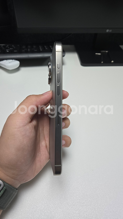 아이폰 15 Pro Max 내추럴 티타늄 256GB--2