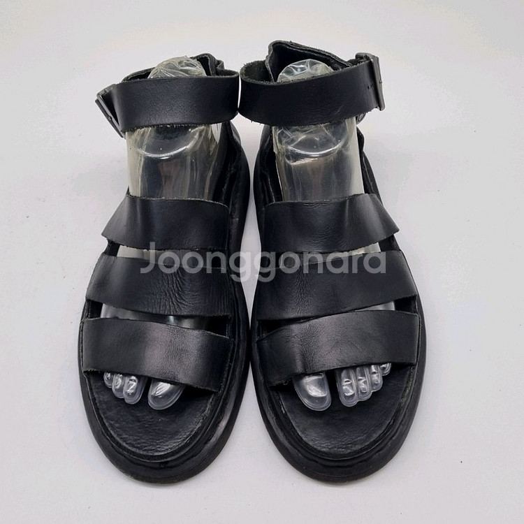 닥터마틴 클라리사 샌들39 250--1