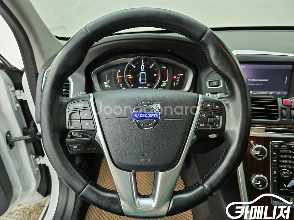 [볼보]XC60 D4 (5인승) #앱특가--8