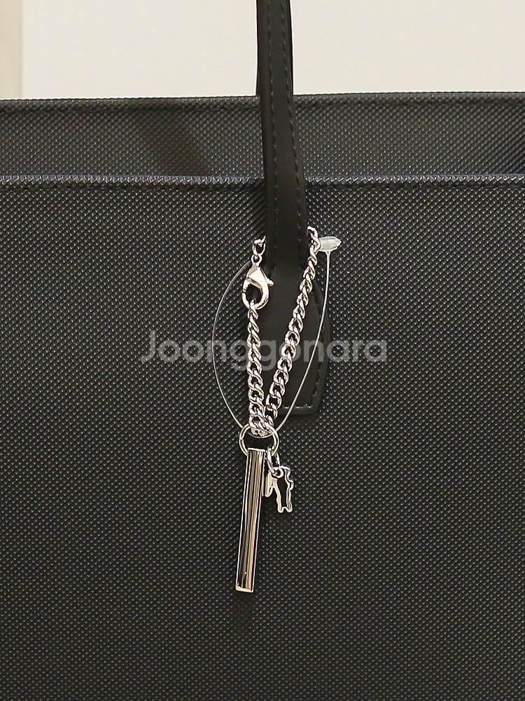라코스테 여성 스퀘어 가로형 쇼퍼백 (새상품/정품)--2