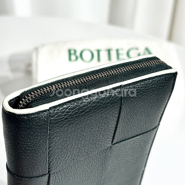 보테가 베네타 신형 인트레치아토 투톤 지퍼돌이 장지갑--4