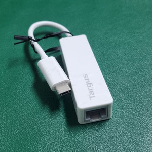 깨끗한 Targus usb-c to ran 인터넷 젠더