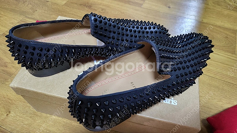 루부탱 Dandelion Spikes 단딜리온 스파이크--3