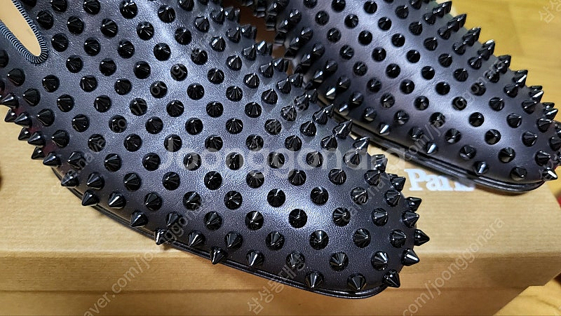 루부탱 Dandelion Spikes 단딜리온 스파이크--4