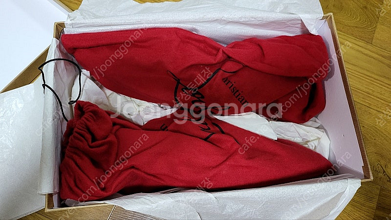 루부탱 Dandelion Spikes 단딜리온 스파이크--6