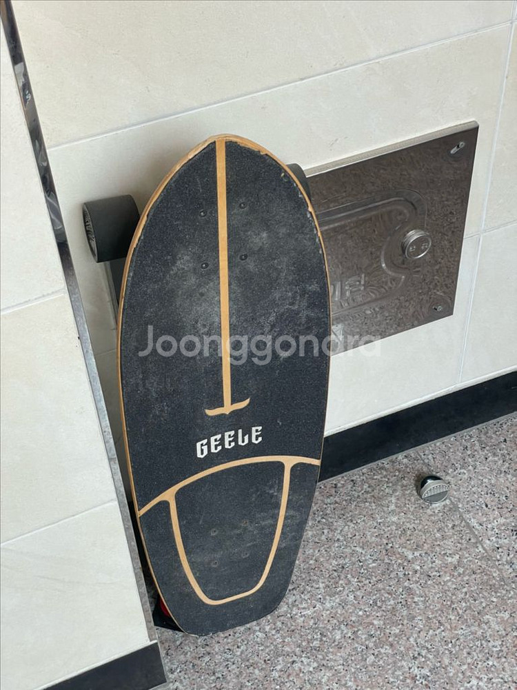 Geele 27인치 랜드 스케이트보드(카버 CX 카피)--0
