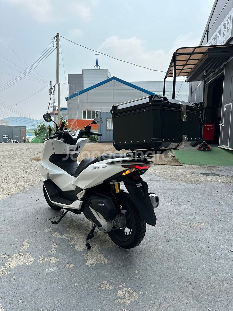 25년식 혼다 PCX125 ABS 신차급 급매--5