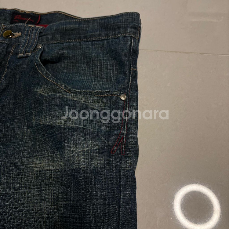 정품 리바이스 엔지니어드 워싱진 데님팬츠 청바지 32--3