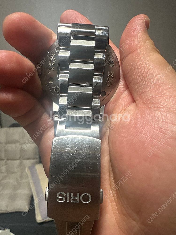 오리스 애커스 43mm 블랙--3