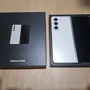 갤럭시Z폴드5 크림 512GB 풀박스 센터교체후 미사용