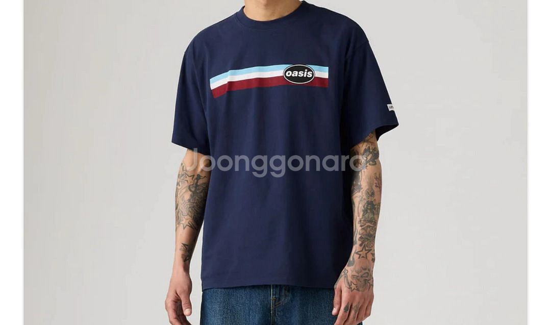 (M~XL)리바이스x오아시스 밴드 오발 로고 티셔츠 네--1