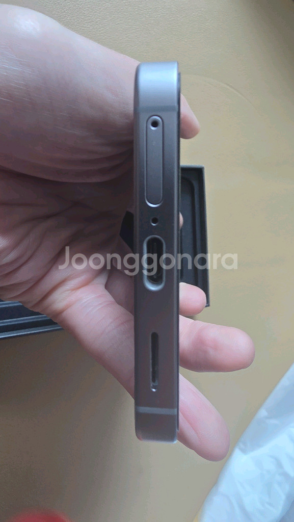 삼성 갤럭시 S25 실버 256 S급 삼케플O 팝니다--1