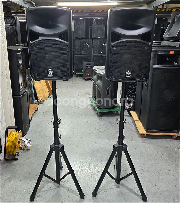 야마하 STAGEPAS 600i 중고 포터블 스피커--0