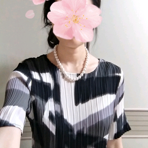 새상품)플리츠블라우스