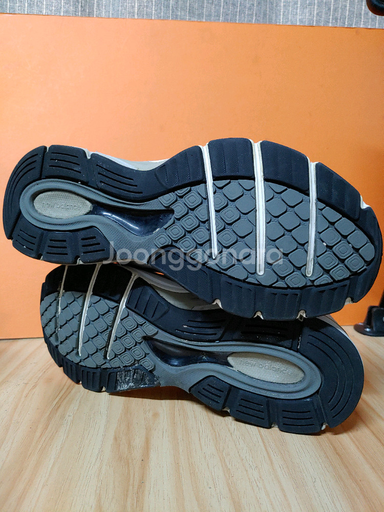 (USA)뉴발란스 990V4(표기250추천사이즈245)--5