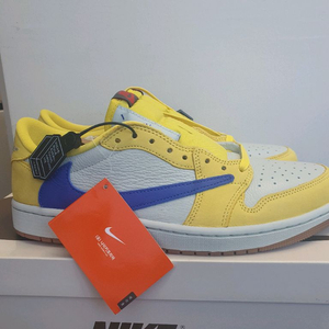 조던1 x 트레비스스캇 카나리