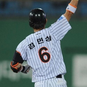 (구매) 롯데 김민성 유니폼 삽니다