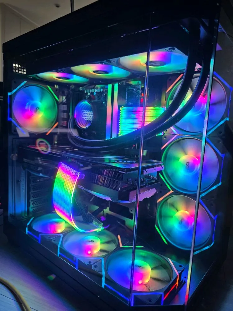 라이젠7 7800X3D RTX4080슈퍼 감성본체 이미지