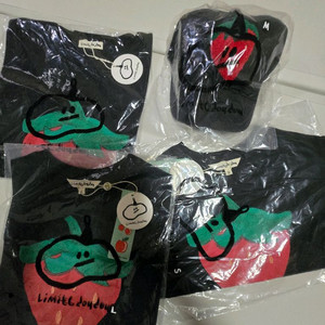 리미떼두두 성인딸기티+키즈 택1 S,L중하나+모자